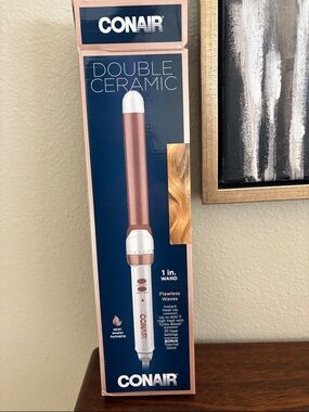 Conair Double Ceramic 1-in Curling Wand in Rose Gold and White